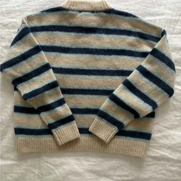 NWT Madewell Blue and Cream Striped Sweater - Picture 3 of 10